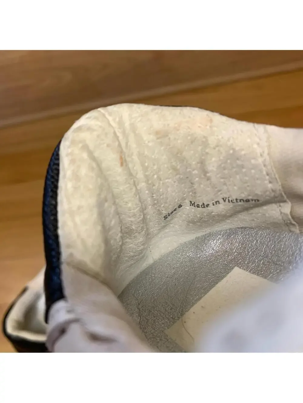 Dolce Vita Notice Sneakers in White Gray Leather - Size 6